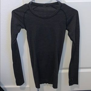 Black Lululemon long sleeve